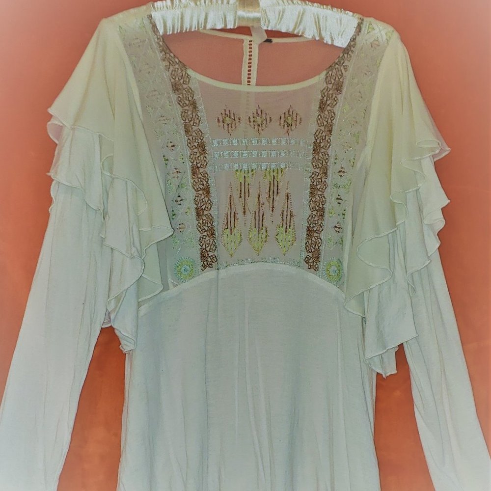 We The People Ivory Blouse